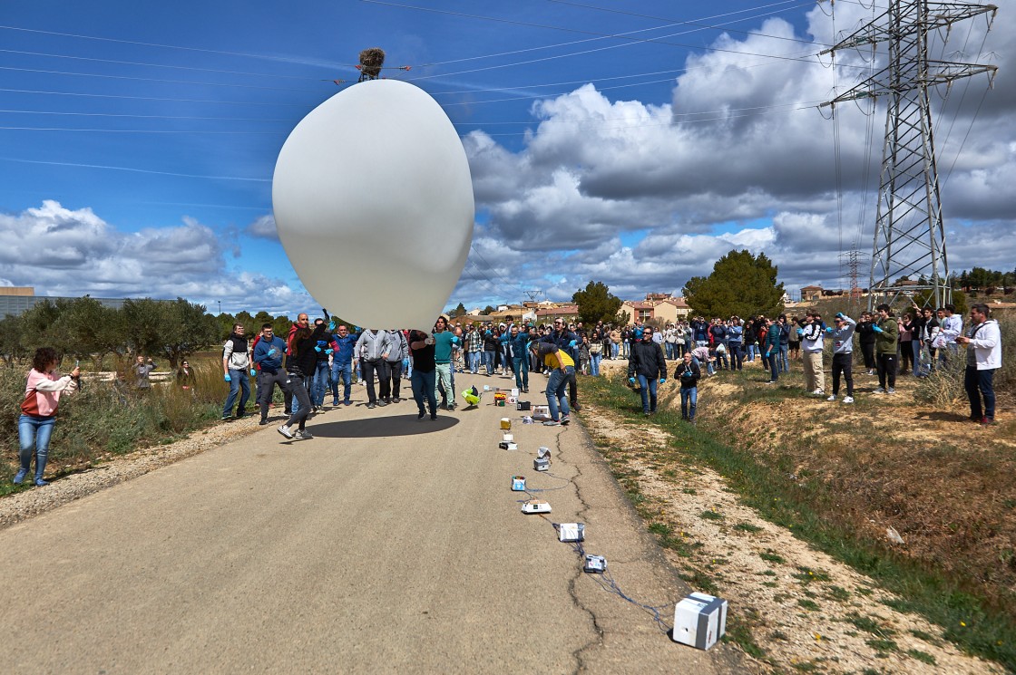 Servet X lanzará este sábado en Calamocha dos grandes globos de helio hasta la estratosfera