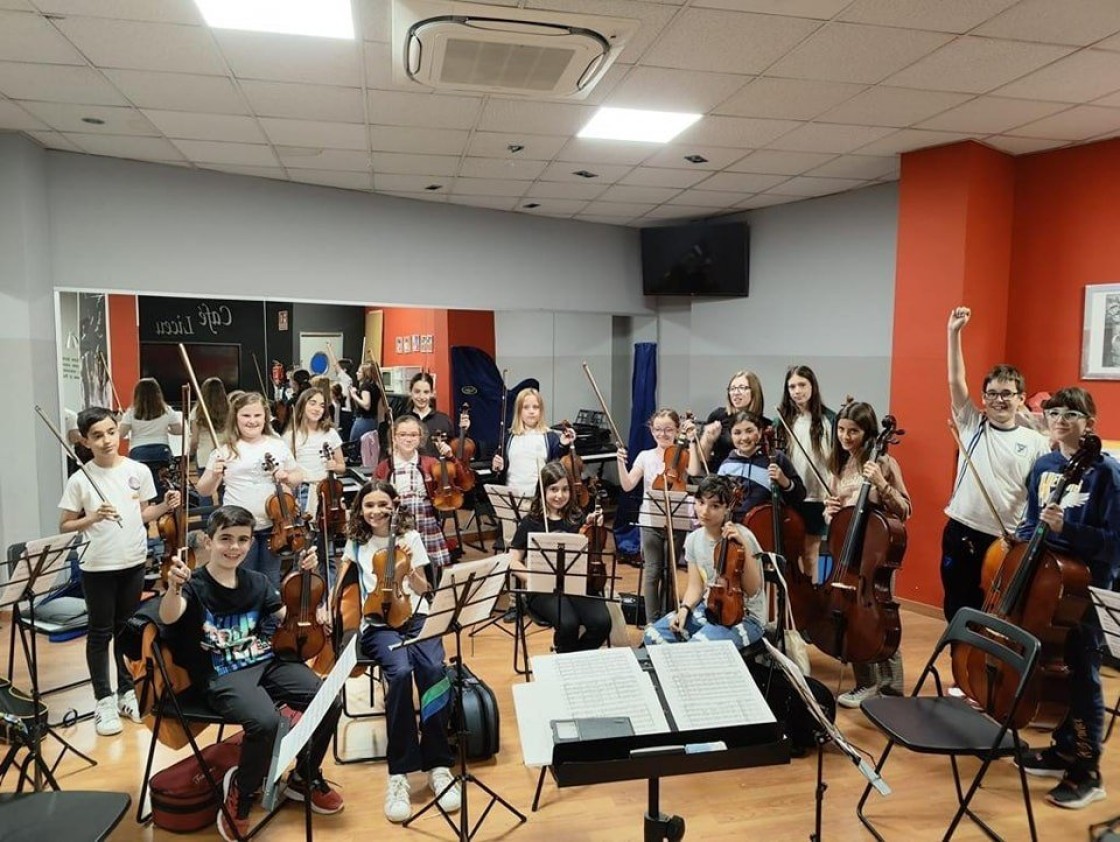Exposiciones, música de cuerda y jazz en el Auditorio de la Escuela de Música de Teruel