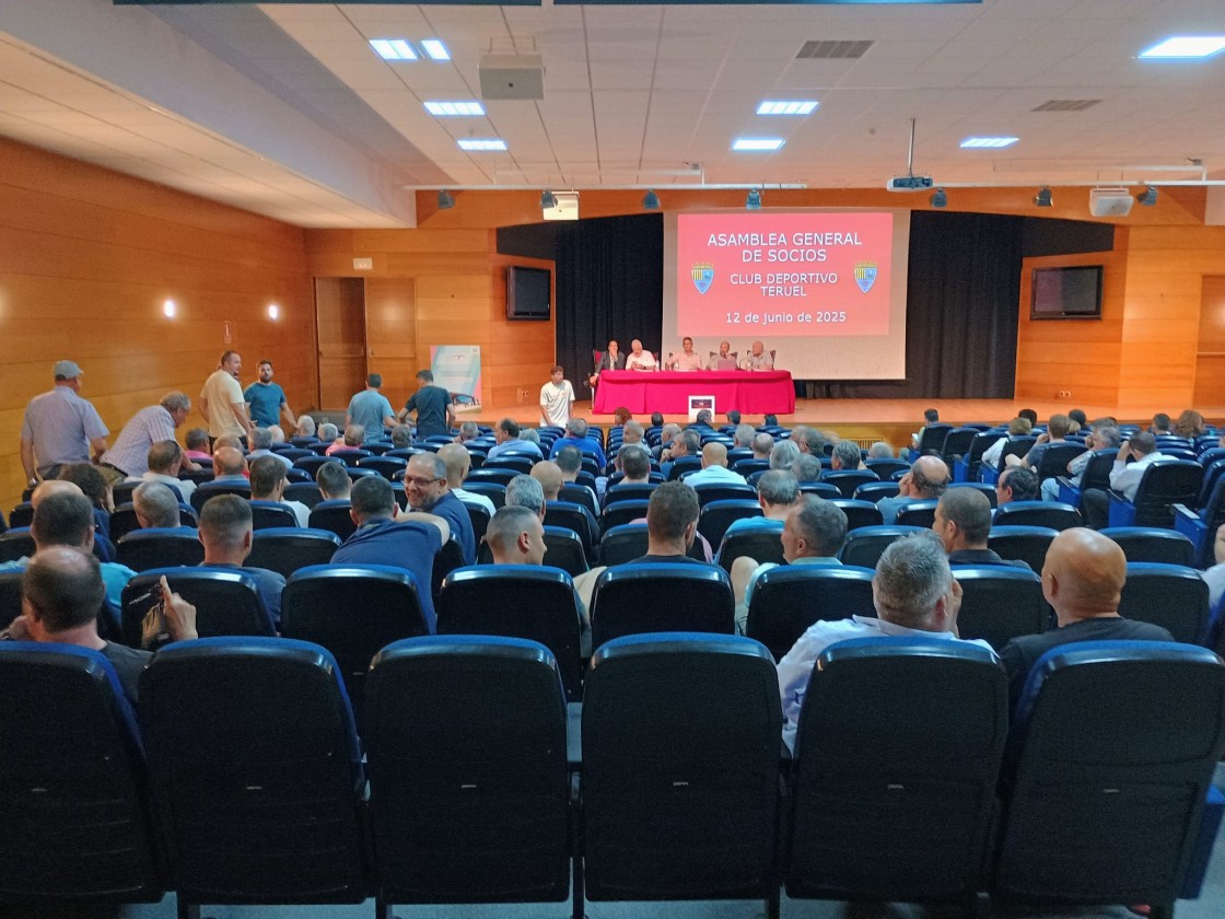 La Asamblea del Teruel aprueba 1,1 millones en su vuelta a Primera RFEF