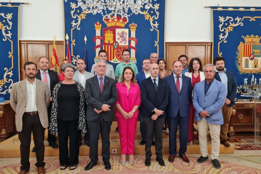 Gobierno de Aragón y la Confederación Hidrográfica del Júcar firman dos convenios para fomentar la conservación del chopo cabecero