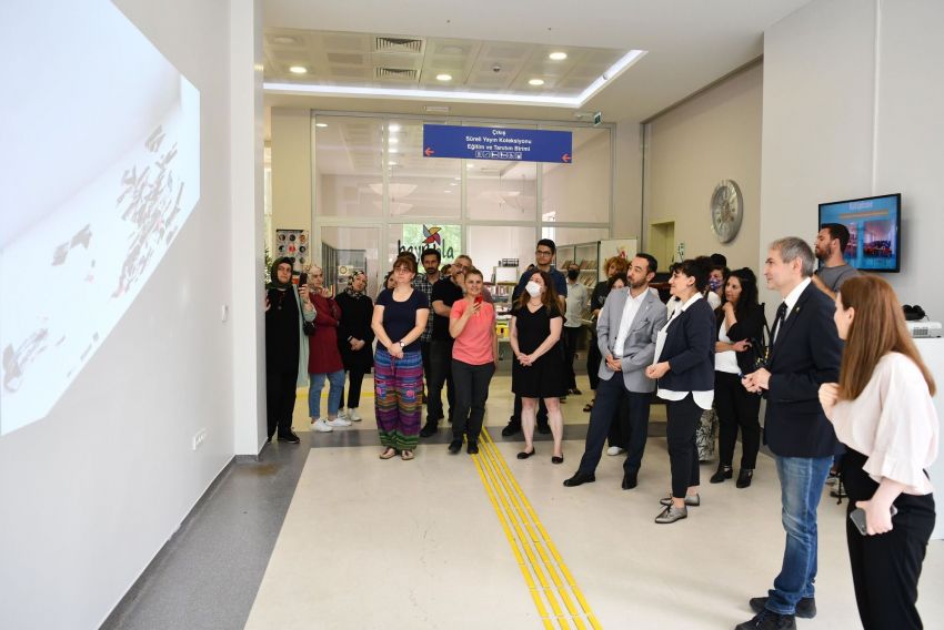 Dos universidades turcas y dos españolas colaboran en una exposición colectiva