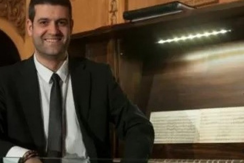 El organista Carlos Paterson ofrece un recital a beneficio de los afectados por el derrumbe de la calle San Francisco