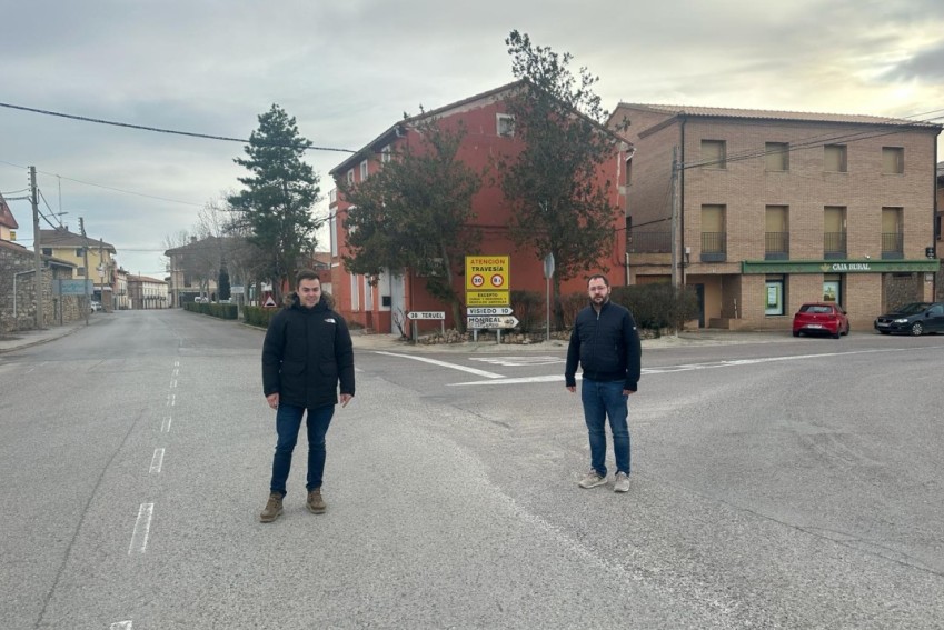 El PSOE pide en las Cortes mejorar la seguridad de la intersección de dos carreteras autonómicas en Perales del Alfambra