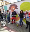 Un mural diseñado por Elena Castillo homenajea a las personas voluntarias