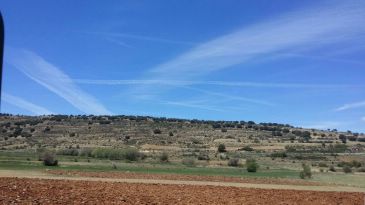 ¿Quién seca nuestros campos? denuncia la presencia de avionetas