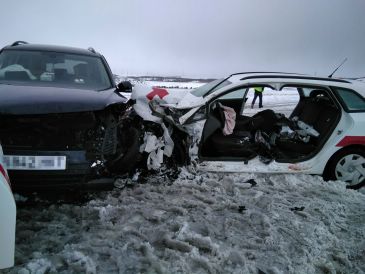 Elevan a cinco los heridos graves en el accidente de Mezquita de Jarque