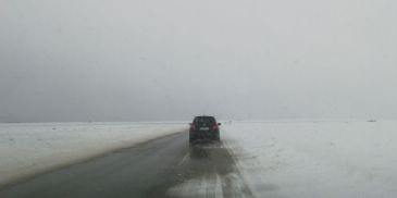 Seis tramos de carreteras turolenses continúan cortados al tráfico por la nieve