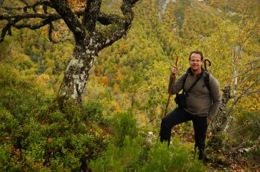 Eduardo Viñuales, escritor y naturalista: “Las choperas de Pancrudo son un bosque muy curioso por la acción del trasmocho”