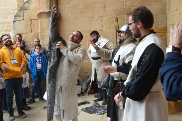 Los monjes soldado brindan una sorpresa a quienes visitan  el Castillo de Alcañiz