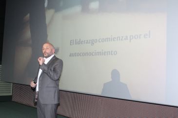Juan Diego Salinas, coach especialista en hoteles: “El empleado es un cliente interno, que vive una experiencia en la empresa”
