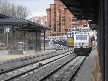 Urgen al Gobierno a luchar por el corredor ferroviario Cantábrico-Mediterráneo en Europa