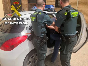 Detenido en Alcañiz un joven de 23 años como presunto autor de doce robos en Valderrobres