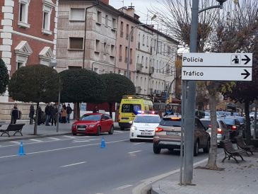 Una joven herida tras ser atropellada en un paso de cebra de la avenida de Sagunto de Teruel