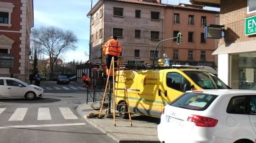 El Ayuntamiento de Teruel mejora los semáforos del cruce entre la avenida Sagunto, calle Córdoba y ronda Toledo
