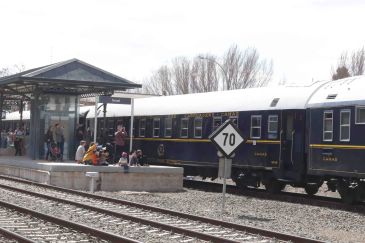 El Tren Azul reivindica el gran potencial turístico de los ferrocarriles históricos
