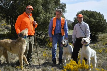 Ciudadanos afirma que la caza es un sector vital para combatir la despoblación