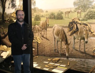 El prestigioso paleoartista Mauricio Antón hará recreaciones para el parque del Turoliense de la Comarca de Teruel