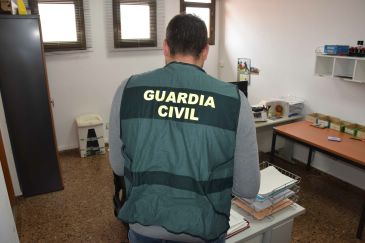 Detenidas tres personas en Utrillas por el robo de un móvil mediante el método del tirón en Alcañiz