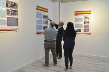 Una exposición rinde homenaje a los españoles refugiados en Francia