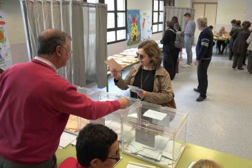 La participación en las elecciones municipales y autonómicas hasta las 14 horas en la provincia de Teruel, muy similar a la de hace cuatro años
