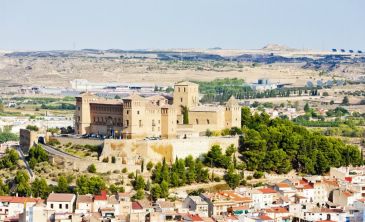 Endesa destina 23.000 euros a la mejora medioambiental de la red en el entorno de Alcañiz