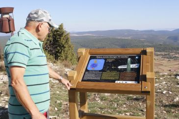 Jabaloyas instala un pequeño parque estelar Starlight en la cima del Jabalón