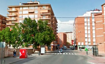 Un carril de la avenida Aragón de Teruel, tres días cortado de forma intermitente por obras de canalización de gas