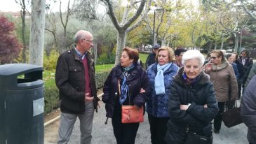 El centro de salud Ensanche apuesta por la prevención con actividad física con charlas y paseos