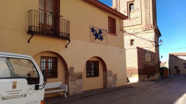El Ayuntamiento de Calamocha limpia las pintadas contra el diputado de Teruel Existe en Cutanda y Navarrete