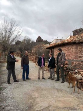 La Diputación de Teruel mejorará en esta legislatura los accesos al castillo de Peracense
