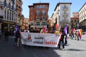 CNT y CGT Teruel defienden lo público en un 1º de Mayo marcado por la Covid-19