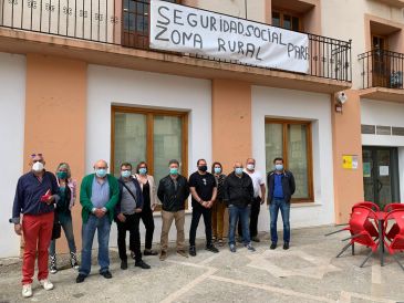 La comarca Cuencas Mineras, Ayuntamiento de Montalbán y los agentes sociales exigen la continuidad de la Oficina de la Seguridad Social