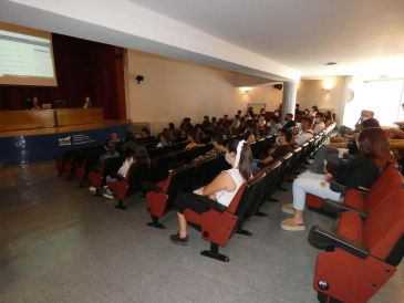 Solo Magisterio y Psicología combinarán docencia virtual y prácticas en el aula durante el curso en el Campus de Teruel