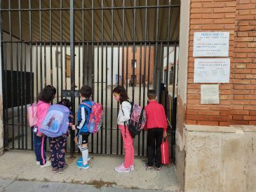 Salud Pública cierra cinco aulas por Covid-19 en tres centros educativos turolenses