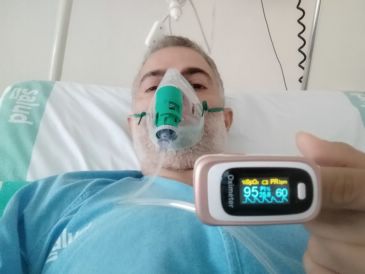 Axel Yanes, enfermo de Covid, ha relatado su experiencia hospitalaria minuto a minuto: “Sé que no estoy bien del todo aunque ya esté libre de la infección”