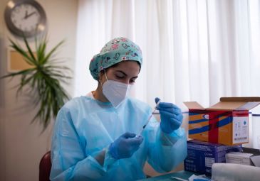 21 centros de mayores de Teruel reciben esta semana la segunda dosis de la vacuna