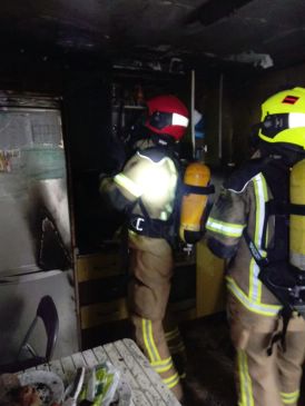 El incendio de una cocina en un piso de Alcañiz solo causa daños materiales