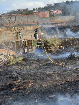 Los bomberos de la DPT de los parques de Teruel y Alcañiz realizan varias intervenciones este fin de semana