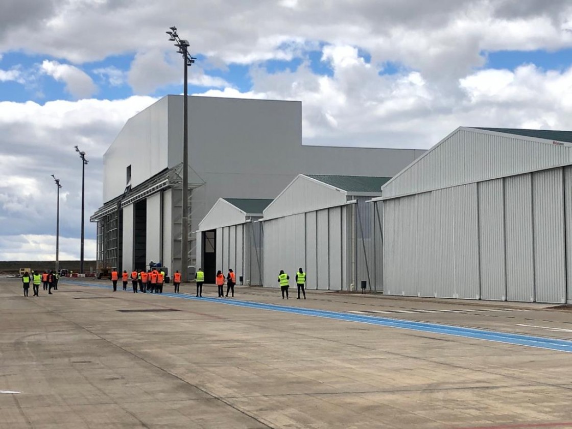 Una sola empresa opta a la concesión  del hangar de pintura del Aeropuerto de Teruel