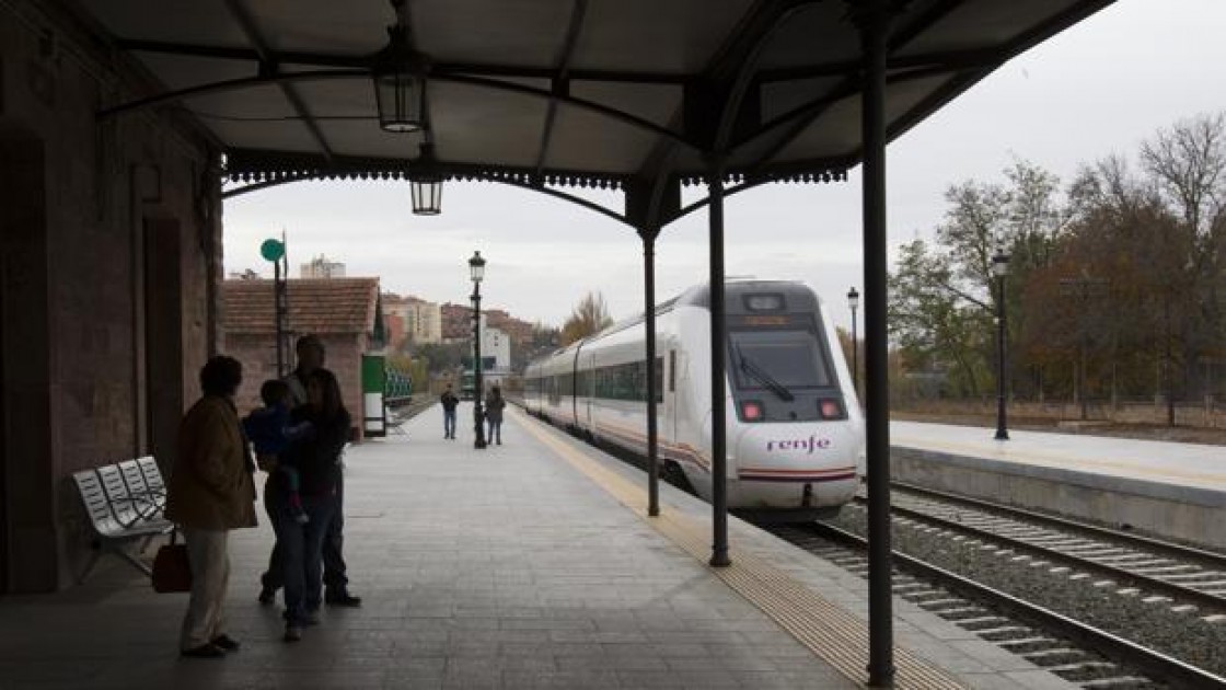 El Mitma adjudica el contrato de servicios para la redacción del estudio informativo del tramo Sagunto-Teruel