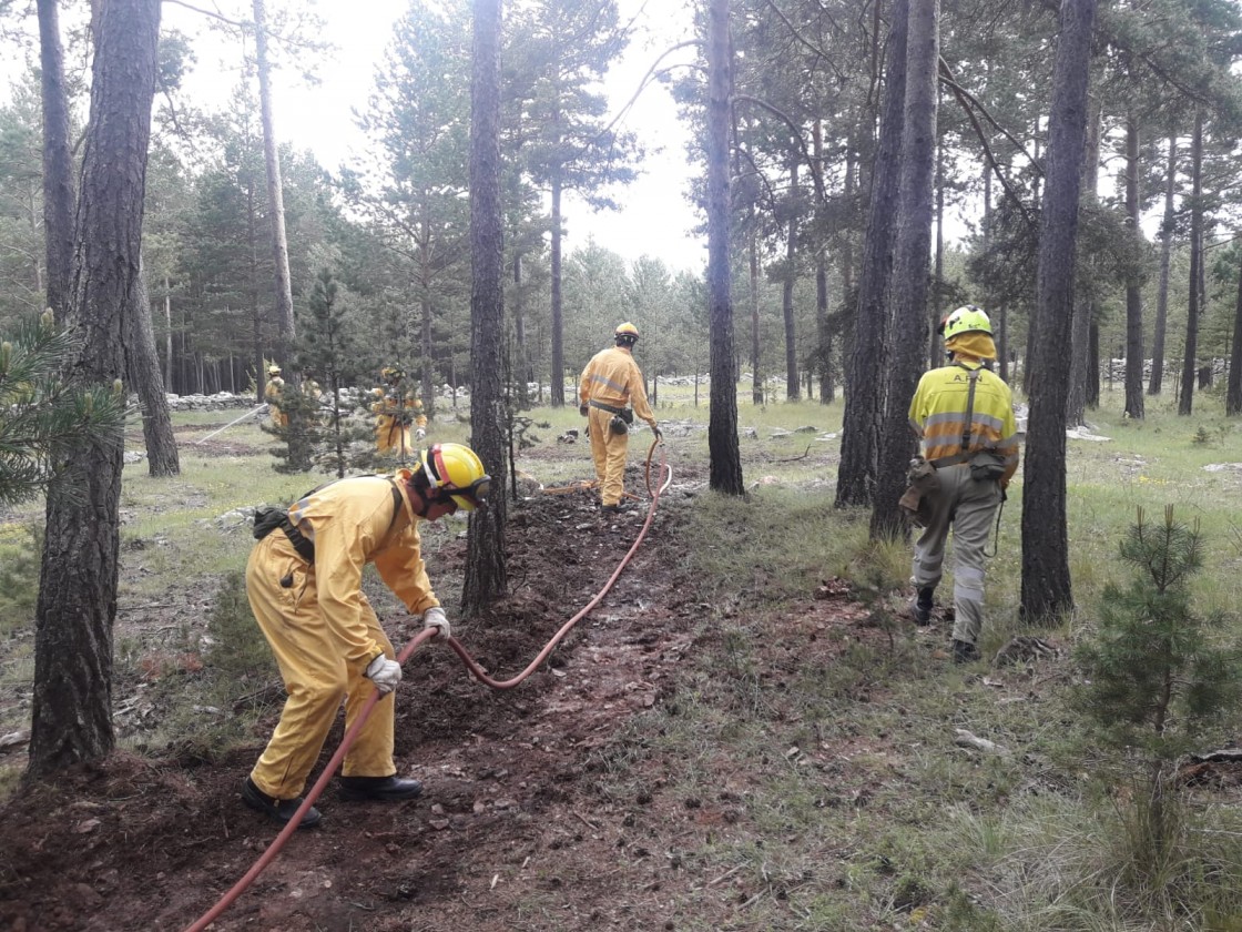 Varias comarcas de la provincia unen fuerzas para evitar  la fusión de las cuadrillas forestales