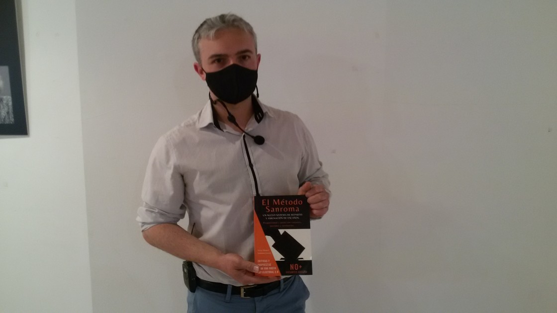 Víctor Manuel Sanroma, autor del libro ‘El Método Sanroma, no + votantes basura’ : “Uno de cada cinco votos  de los electores de la provincia de Teruel acaba en la basura”