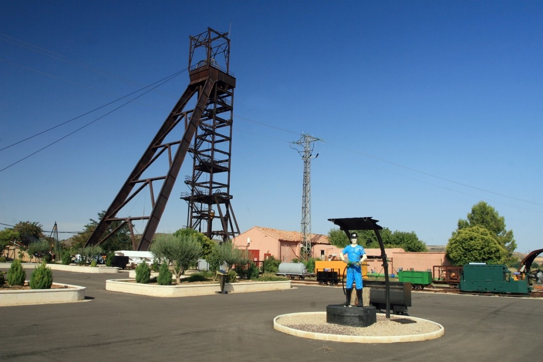 El Museo Minero de Andorra prepara Santa Bárbara