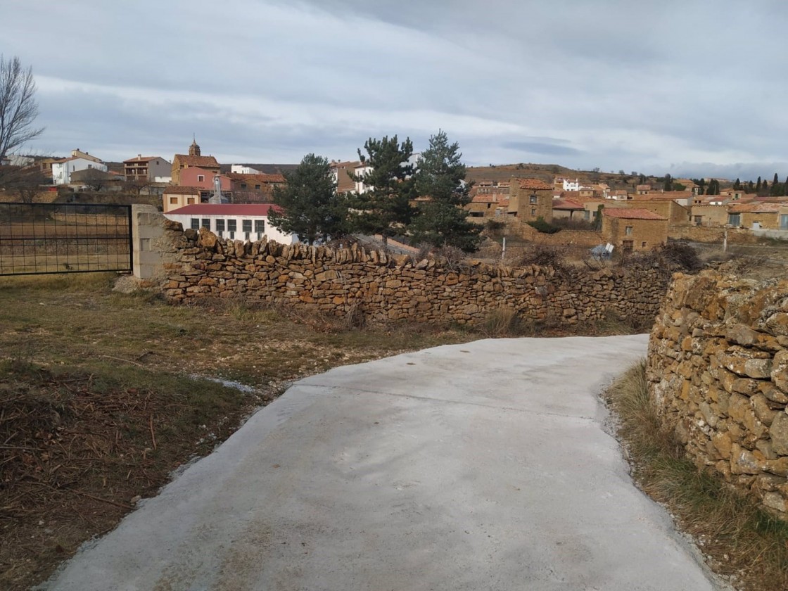 El Ayuntamiento de La Iglesuela del Cid repara el Camino de las Majadillas