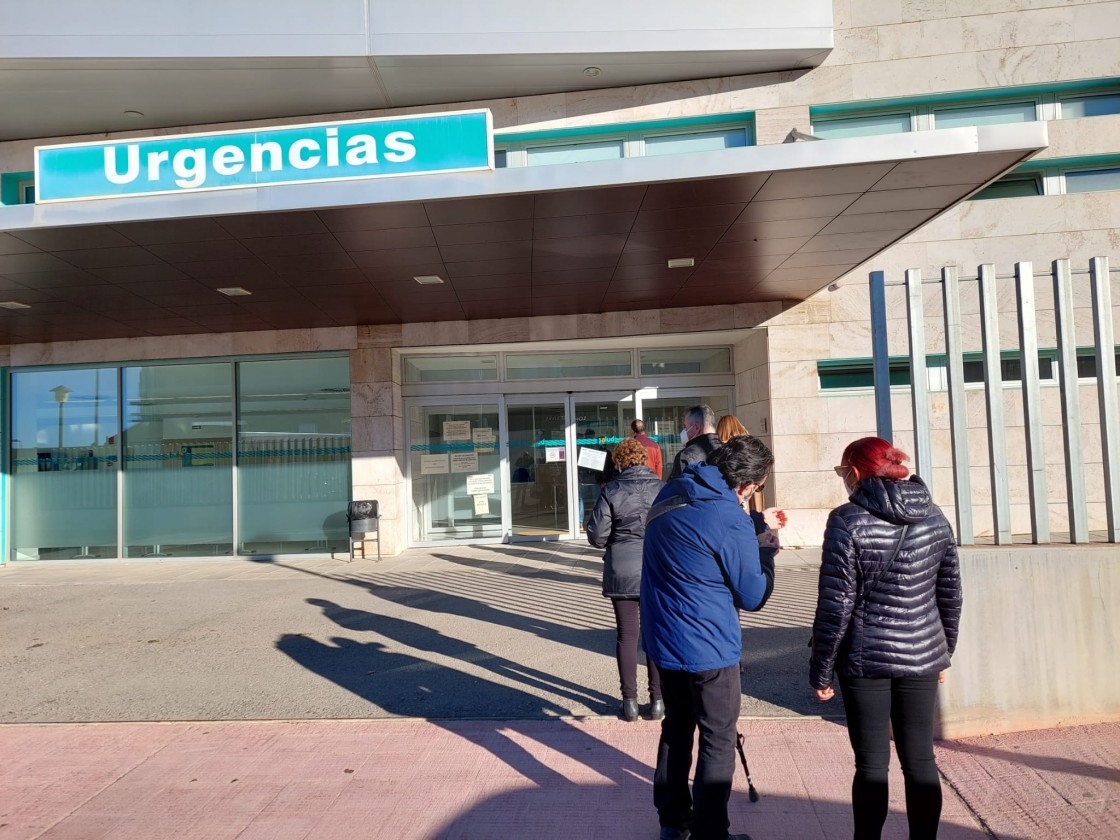 El sector Teruel, más ágil que la media de Aragón en la vacuna de refuerzo entre los 40 y 59 años