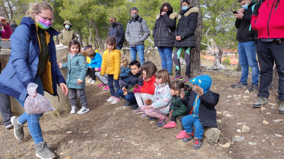 Andorra celebra el Día del Árbol con una plantada que se repetirá el día 3