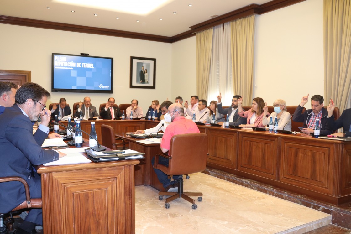 La Diputación de Teruel invertirá este año 19,2 millones más procedentes de los remanentes