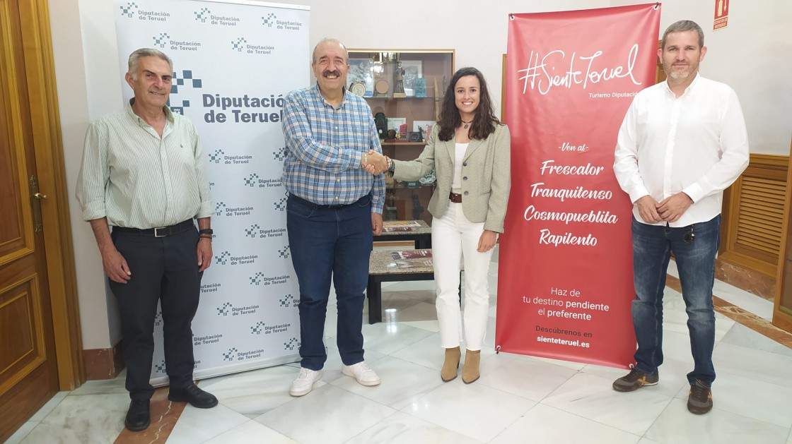 La DPT patrocinará a la piloto alcañizana Laura Aparicio en sus competiciones nacionales