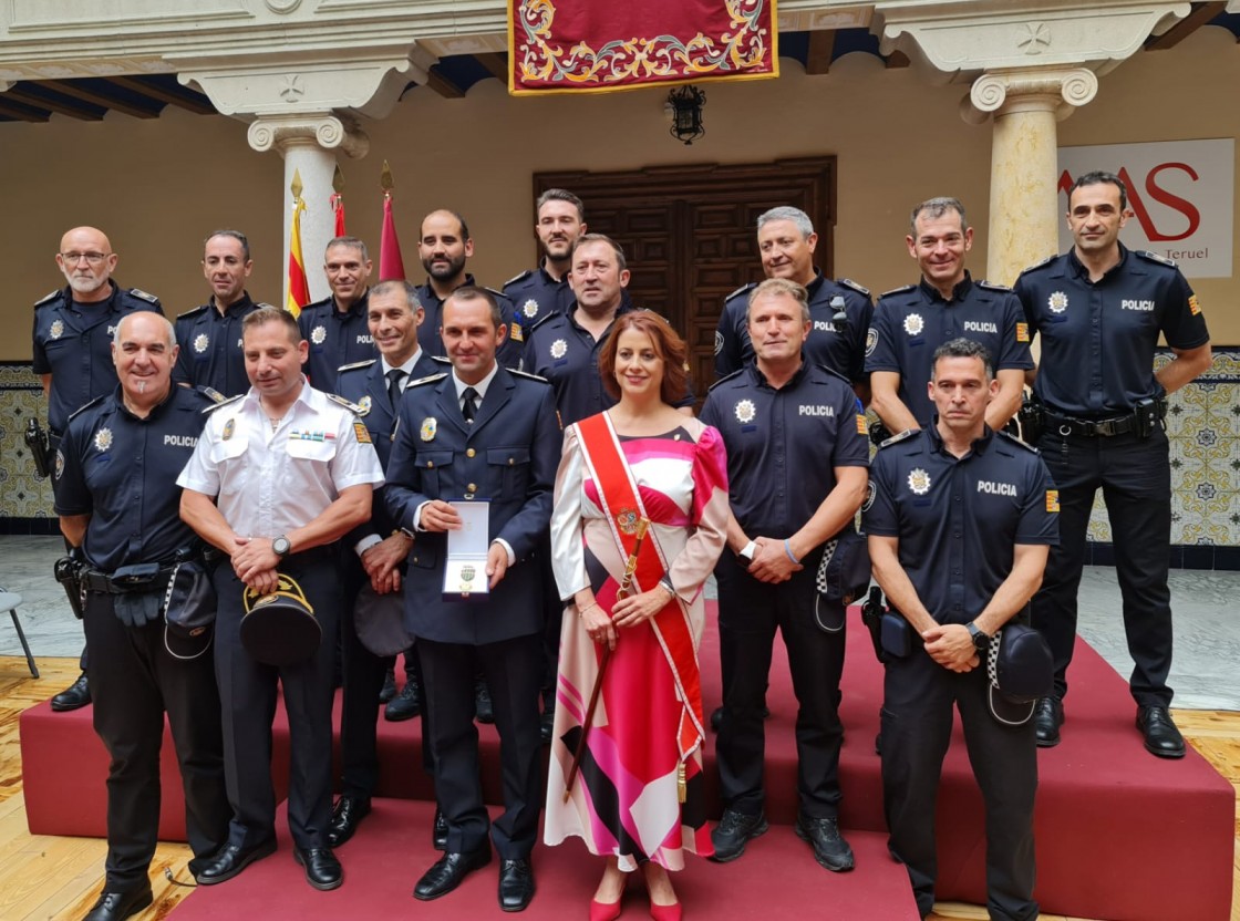 La procesión del Seisado vuelve a recorrer las calles de Teruel tras dos años sin celebrarse por la covid-19