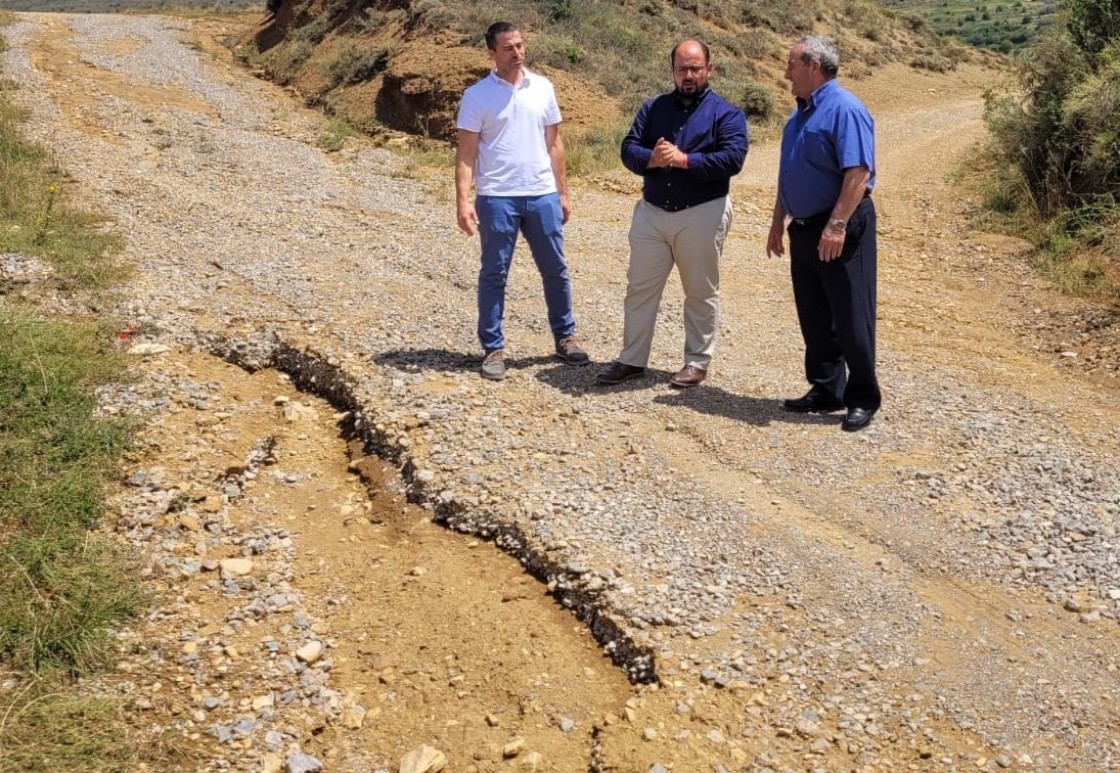 La DPT apoyará las labores de reparación de caminos afectados por las tormentas en Villarroya de los Pinares